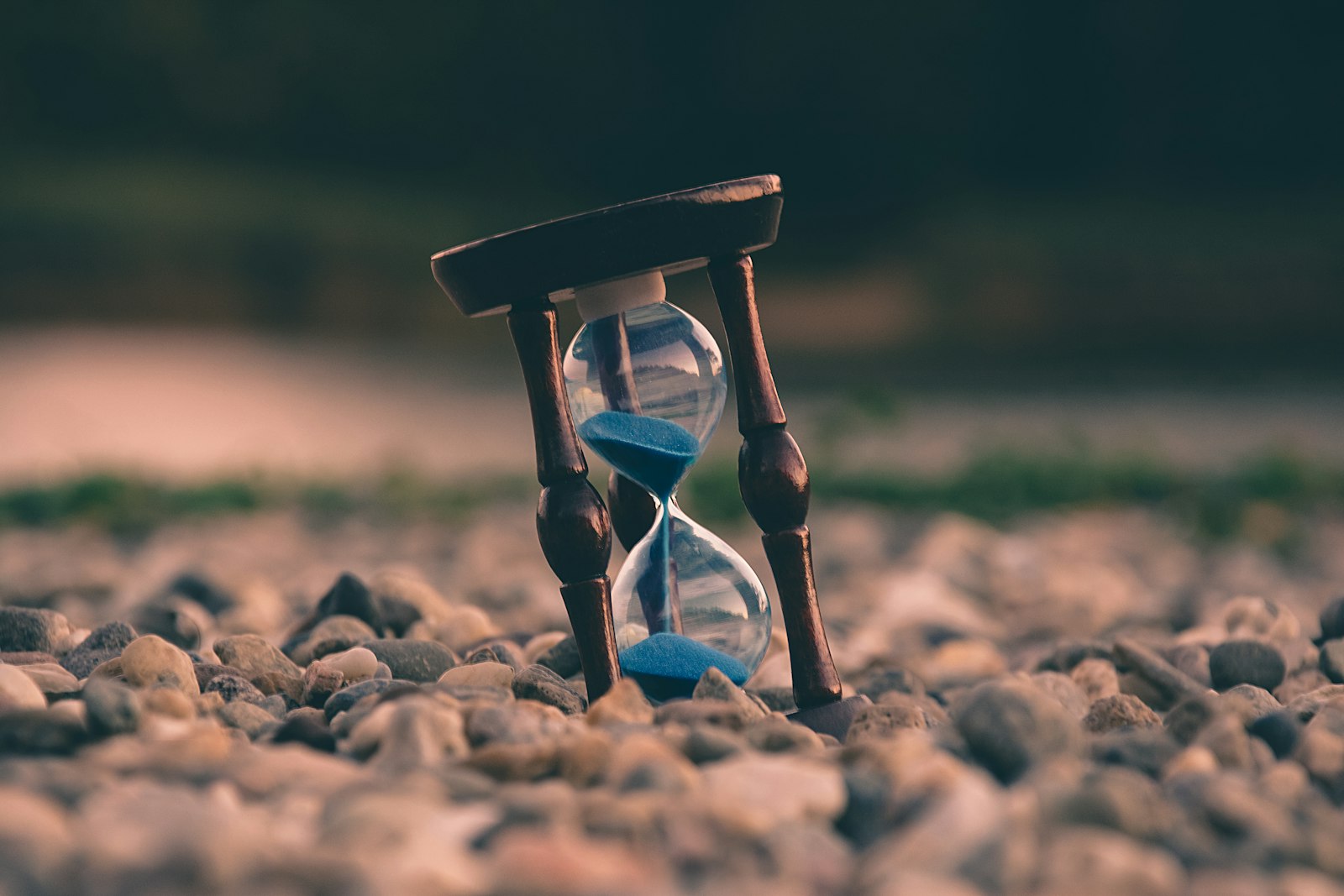 businesses-lose-15-hours-week-time-leaks-productivity-virtual-assistant