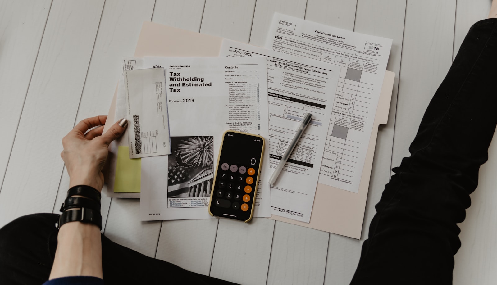 How I Turned a 1,000-File Document Review into a One-Click Checklist