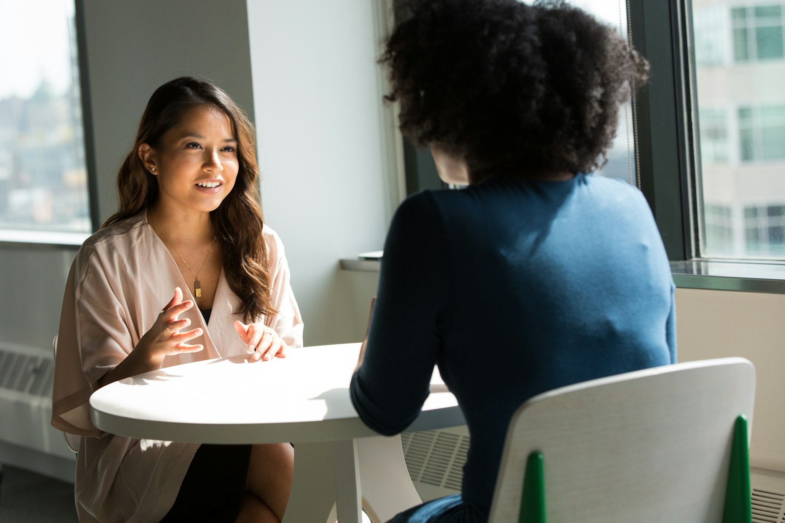 Virtual Assistant vs Hiring an Employee: An Direct Comparison
